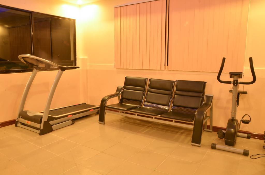 The Premiere Business Hotel Kalibo Luaran gambar