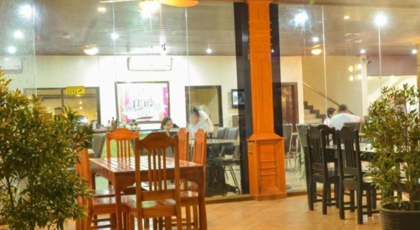 The Premiere Business Hotel Kalibo Luaran gambar